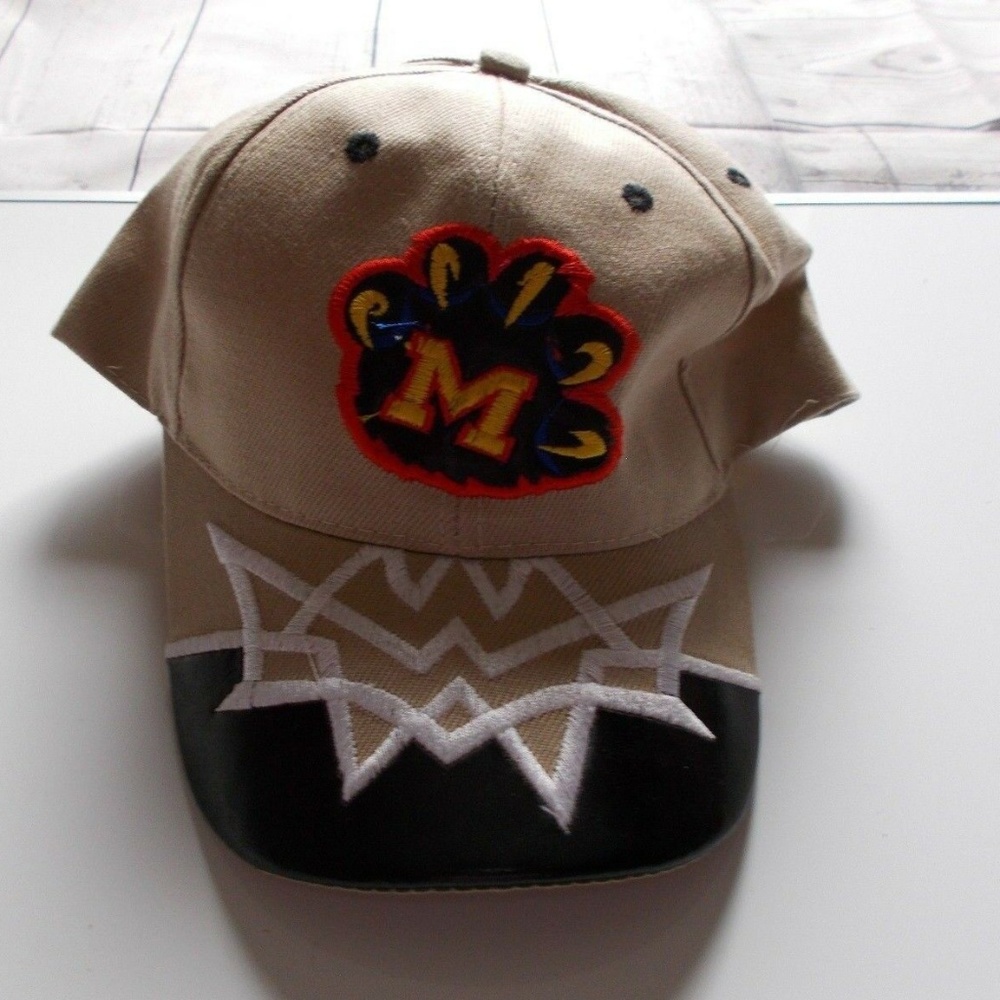 Baseball Hat Beige Strapback adjustable,Embroidere